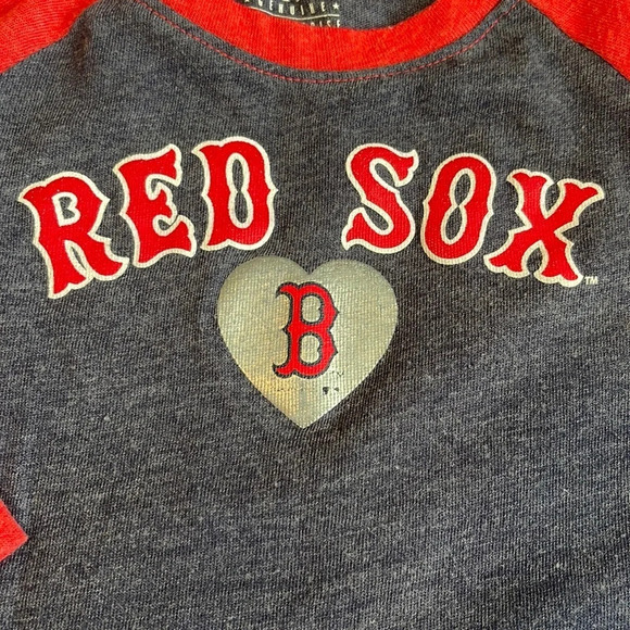 Girl’s Red Sox raglan style baseball shirt size 4T - Picture 3 of 3